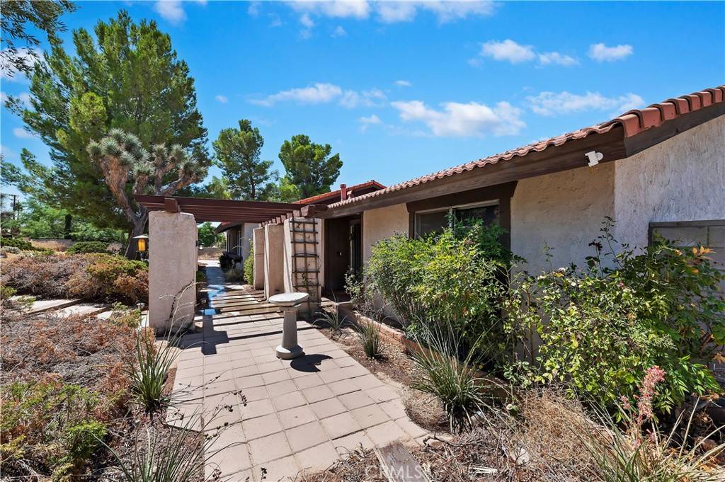 Apple Valley, CA 92308,12944 Rincon RD
