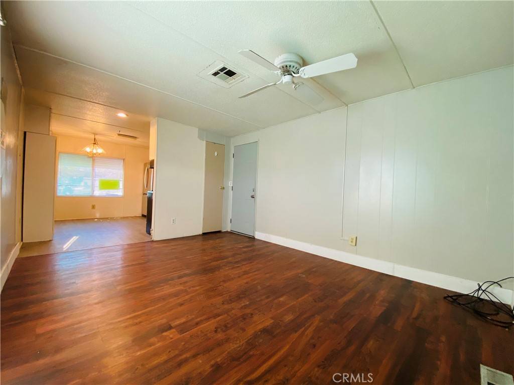Hesperia, CA 92345,10701 G AVE #8