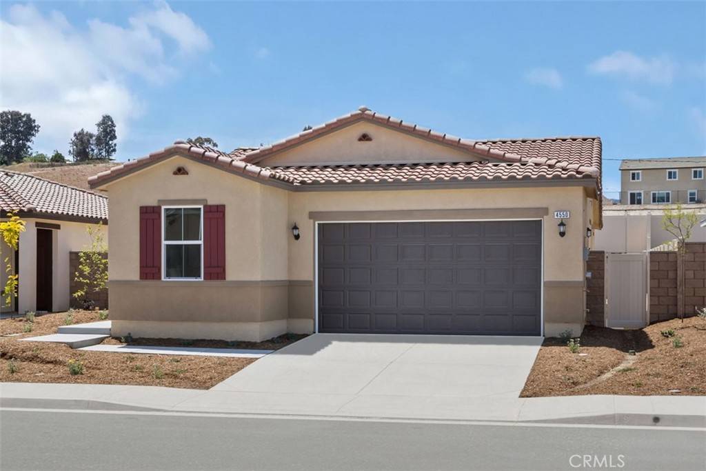 Lake Elsinore, CA 92530,4550 La Spezia LN