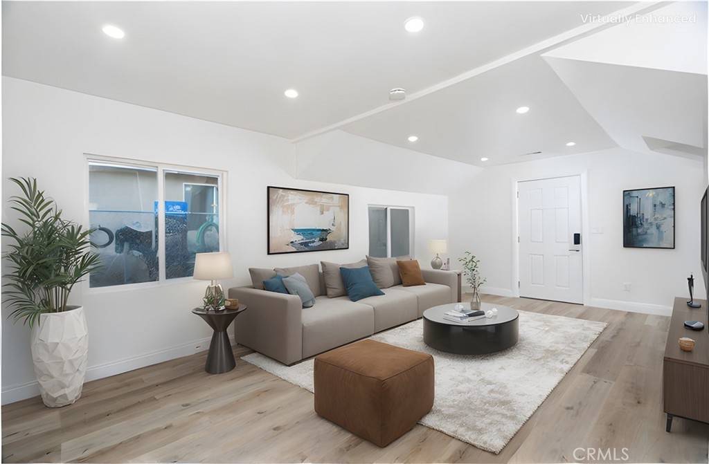 Perris, CA 92570,359 W 2nd ST