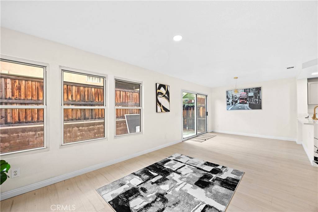 Corona, CA 92882,2407 Galisteo ST