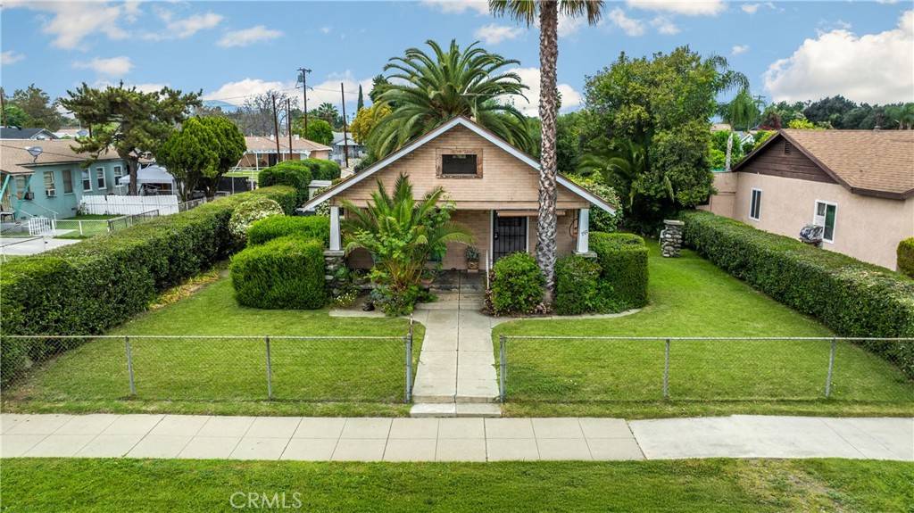 Pomona, CA 91766,755 E 11th ST