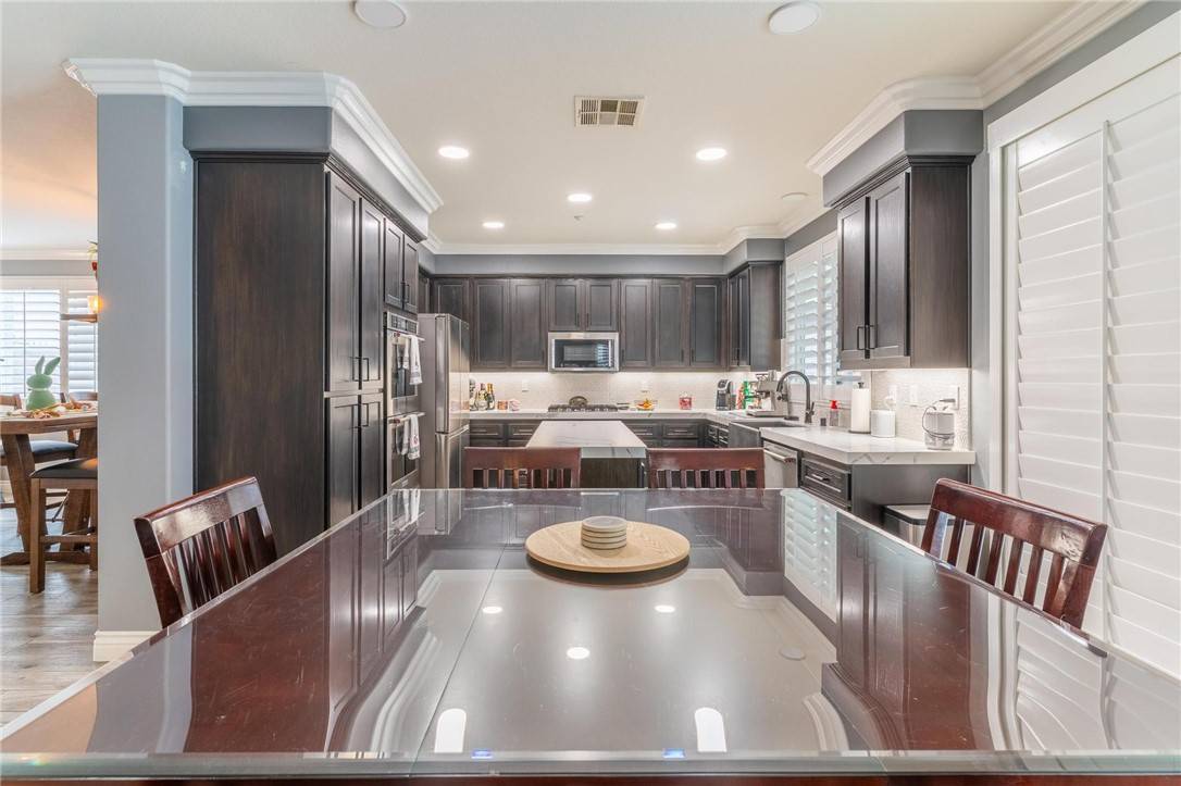 15455 American WAY Fontana, CA 92336