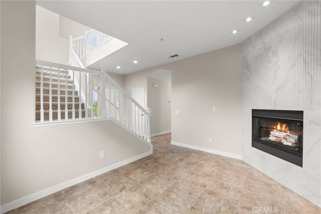Murrieta, CA 92563,26421 Arboretum WAY #2601