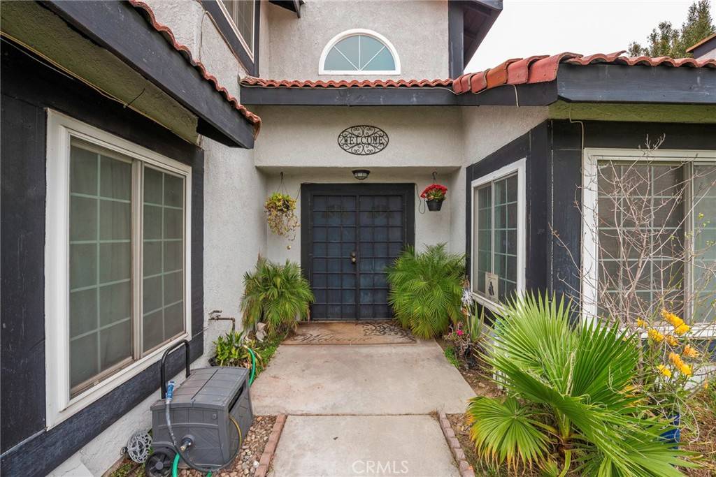 Rialto, CA 92376,562 E Lomita DR
