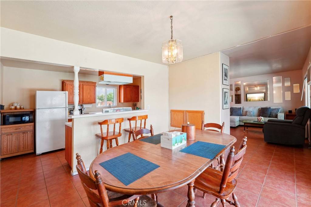 Rialto, CA 92376,6736 Yucca AVE