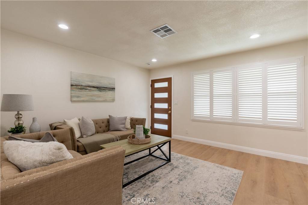 Long Beach, CA 90808,8150 E Timor ST