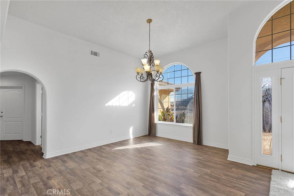Phelan, CA 92371,9098 Rattlesnake RD