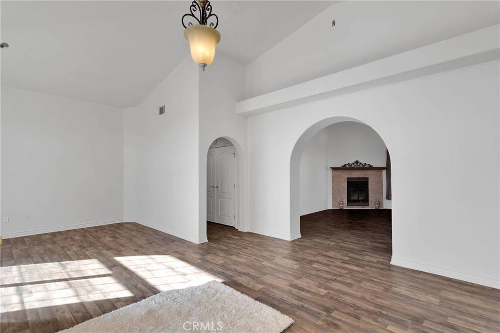 Phelan, CA 92371,9098 Rattlesnake RD