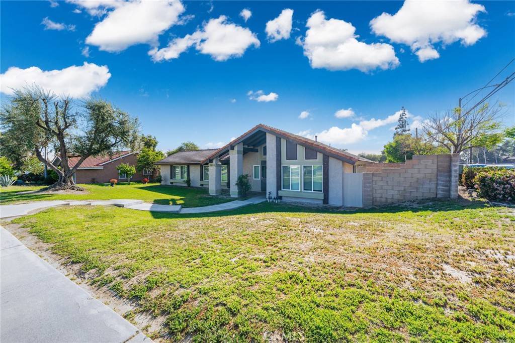 Ontario, CA 91762,2602 S Euclid AVE