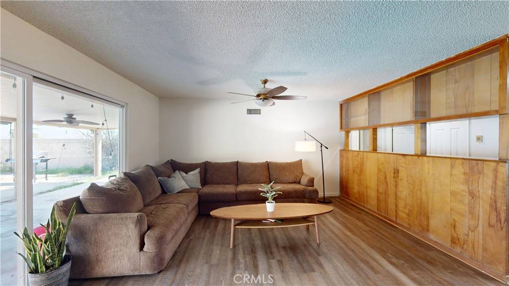 San Bernardino, CA 92404,5607 Mckinley AVE
