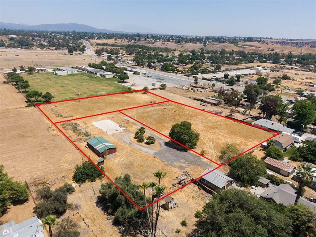 Yucaipa, CA 92399,12419 13th ST