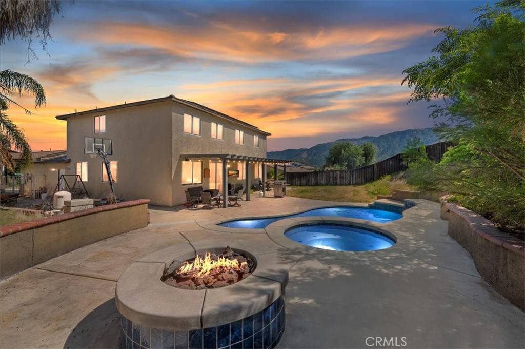 Lake Elsinore, CA 92530,30073 Audelo ST