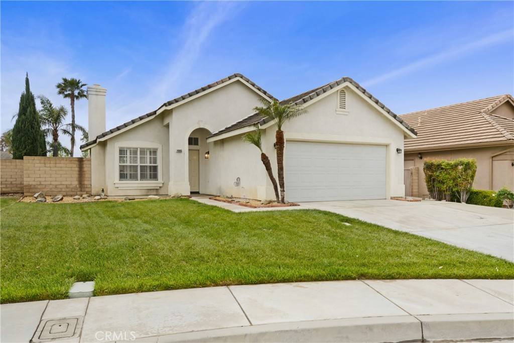 Fontana, CA 92336,14805 Foxfield LN