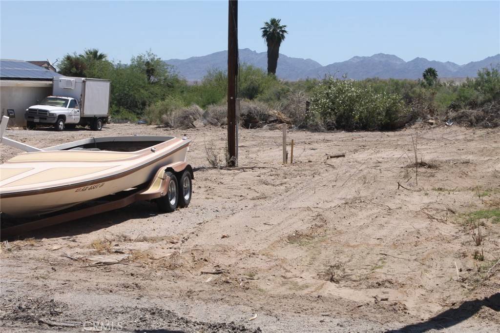 Blythe, CA 92225,2326 Riviera DR