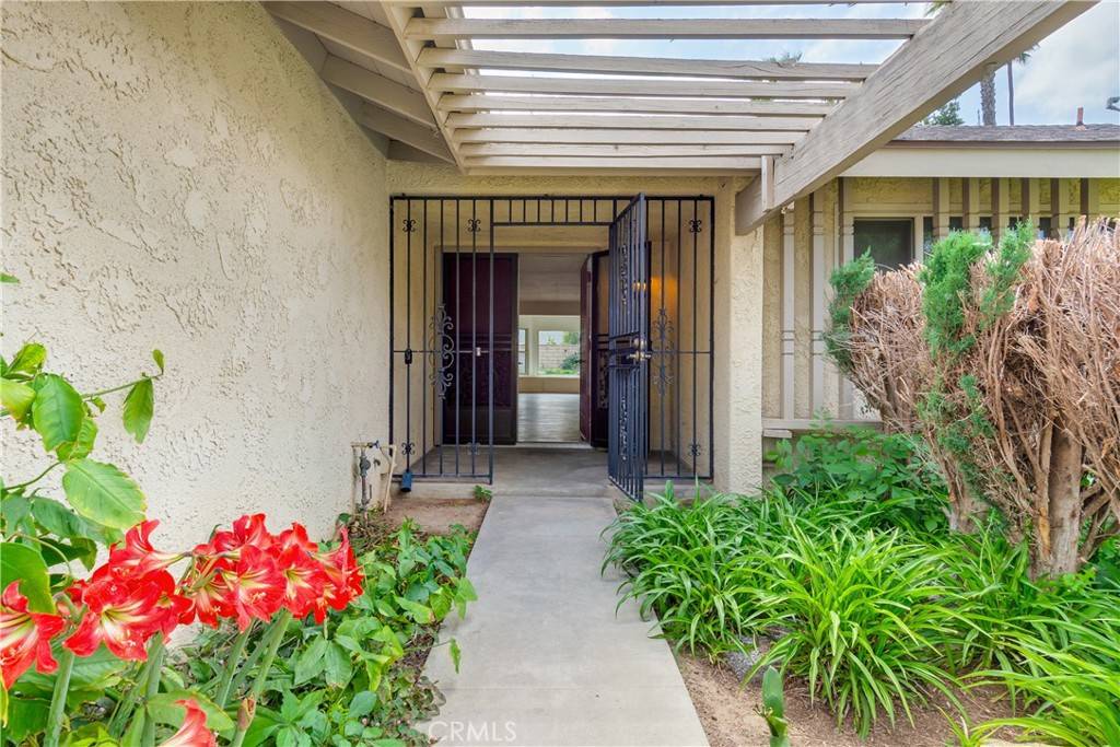 Riverside, CA 92506,2896 Balfore ST
