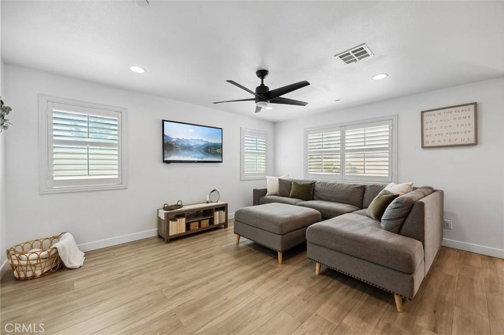 Beaumont, CA 92223,1421 Dianthus WAY