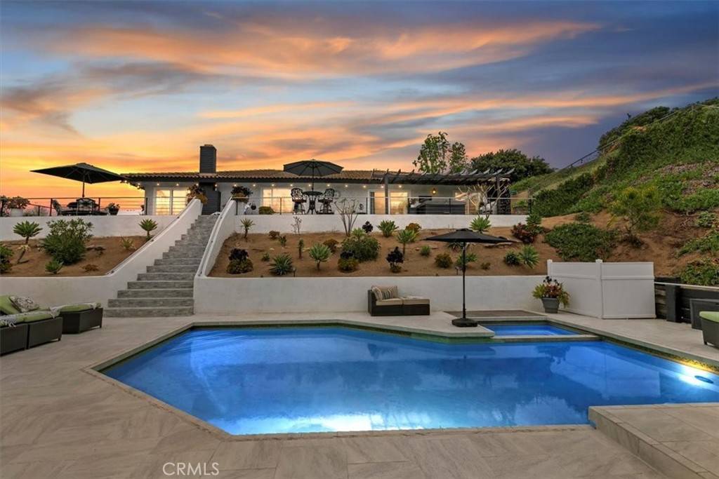 Riverside, CA 92506,15801 Rancho Viejo DR