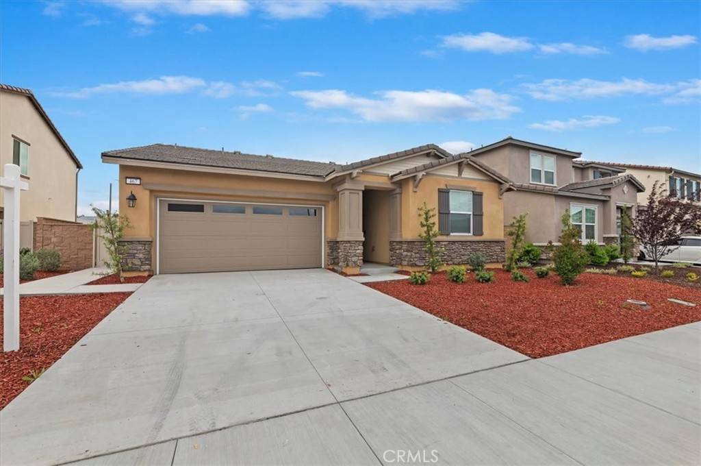 Perris, CA 92570,467 Daniella WAY