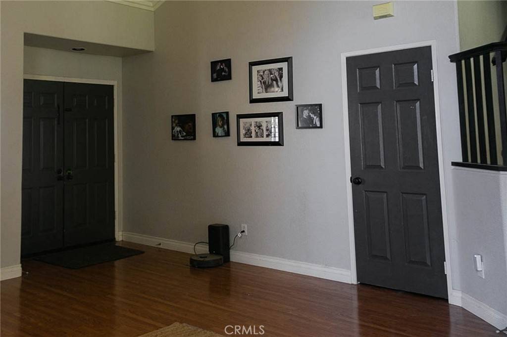 Corona, CA 92883,27069 Dawnview CT
