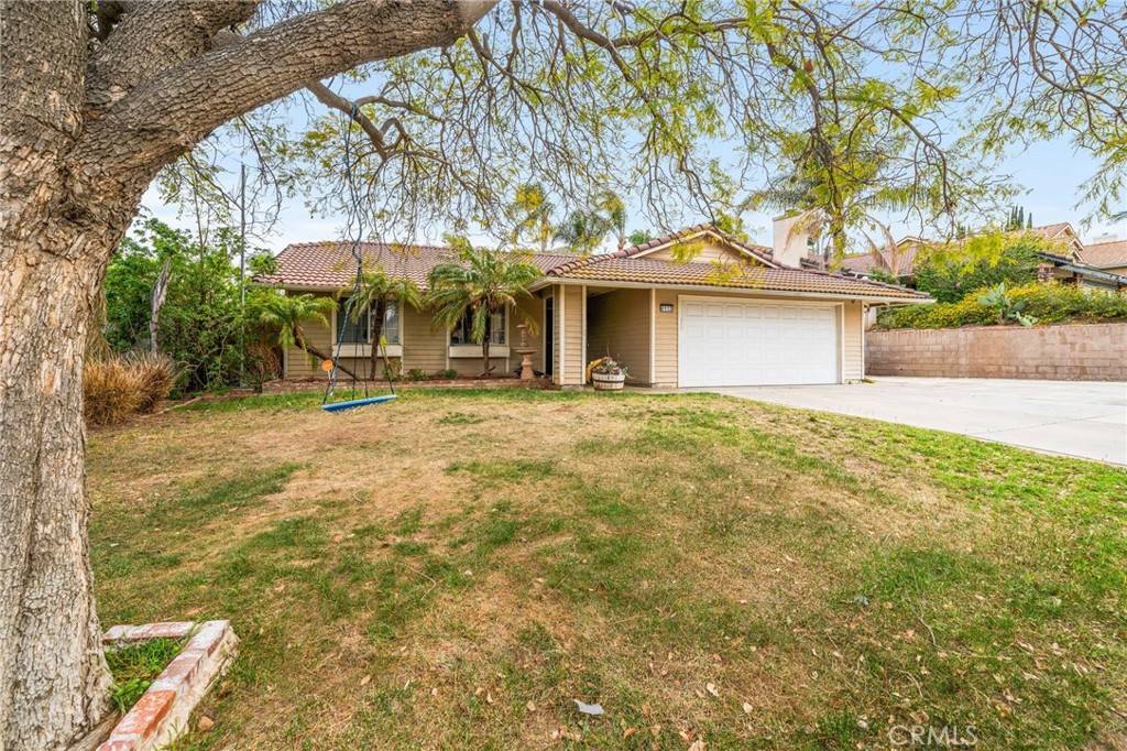 Jurupa Valley, CA 92509,6932 Sundown DR