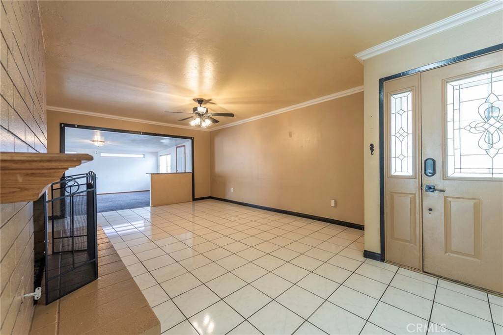 Riverside, CA 92504,8464 Monteel PL