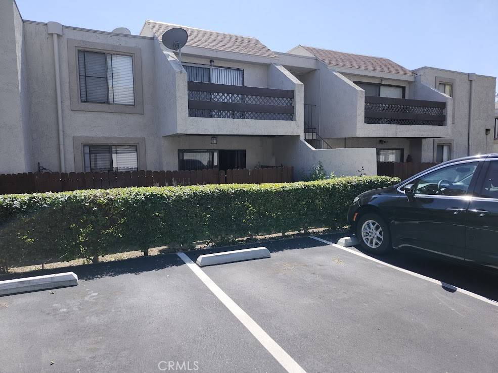 Highland, CA 92346,2266 Denair AVE #415