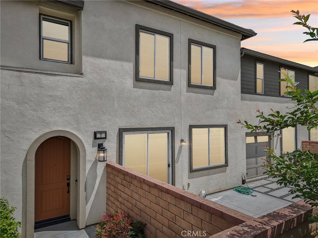 Ontario, CA 91761,3860 S Oasis Paseo #7