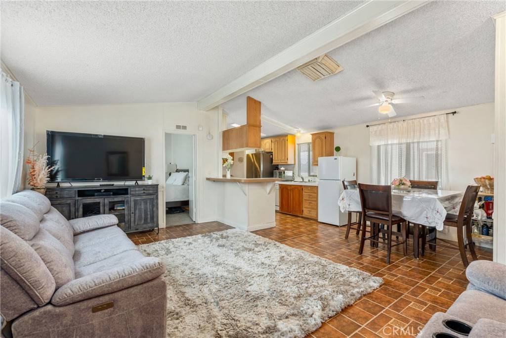 Covina, CA 91724,21210 E Arrow #107