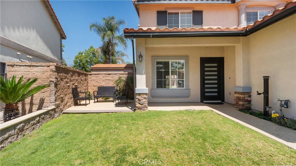 Fontana, CA 92336,14930 Catania WAY