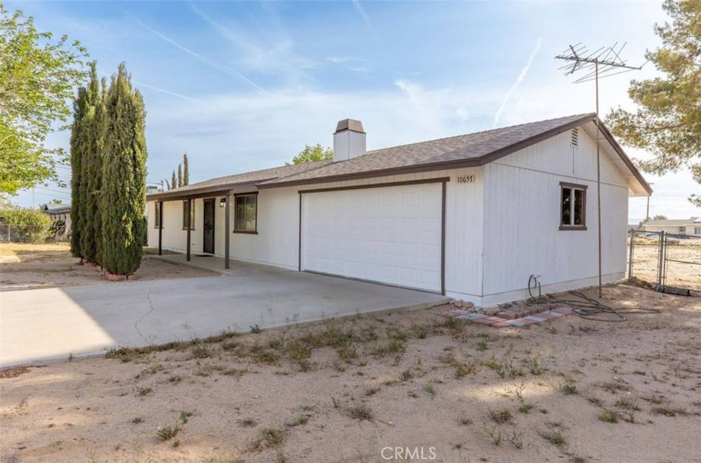 Hesperia, CA 92345,10657 Pinon AVE