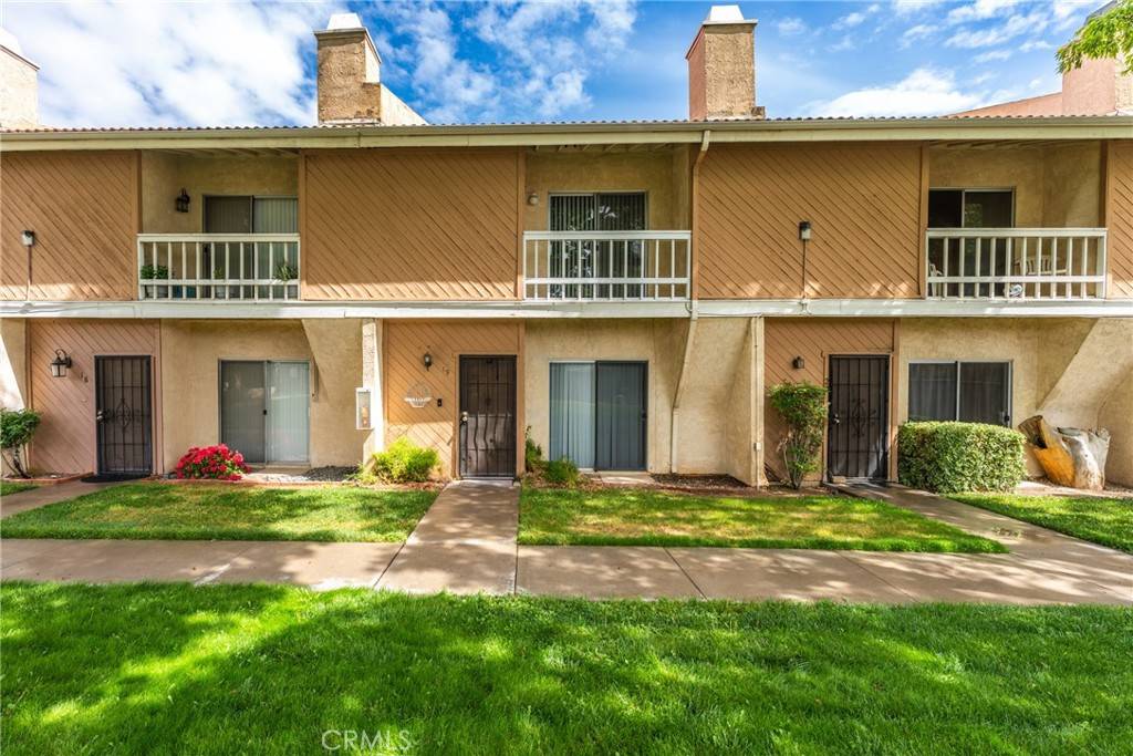 Victorville, CA 92395,16465 Green Tree BLVD #19