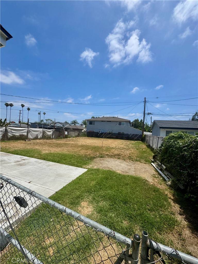Long Beach, CA 90805,5046 Pacific AVE