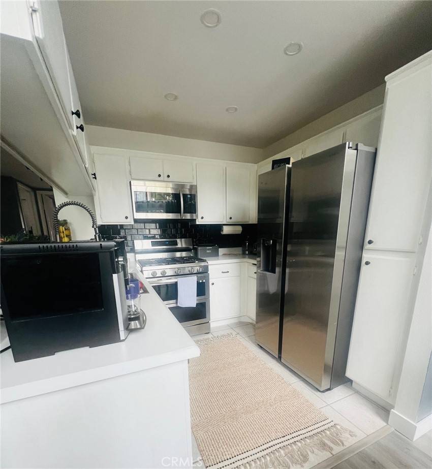 Pacoima, CA 91331,11150 Glenoaks BLVD #44