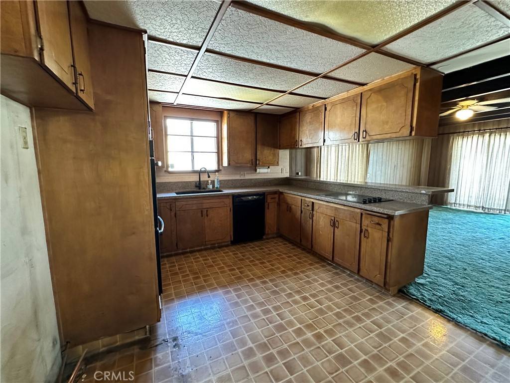 Colton, CA 92324,1260 N 10th ST