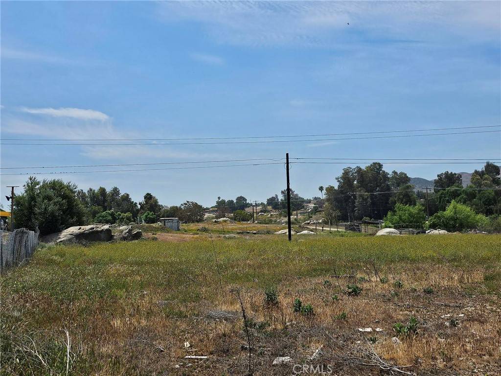 Perris, CA 92570,0 Orange ST