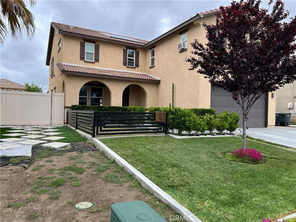 Perris, CA 92570,3381 Sequoia CT