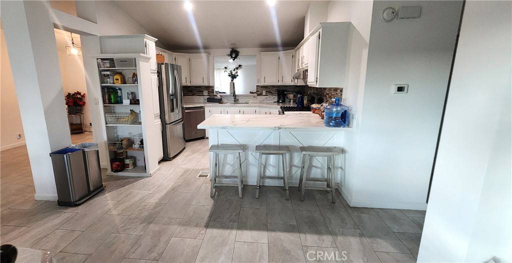 7390 Utah LN Phelan, CA 92371