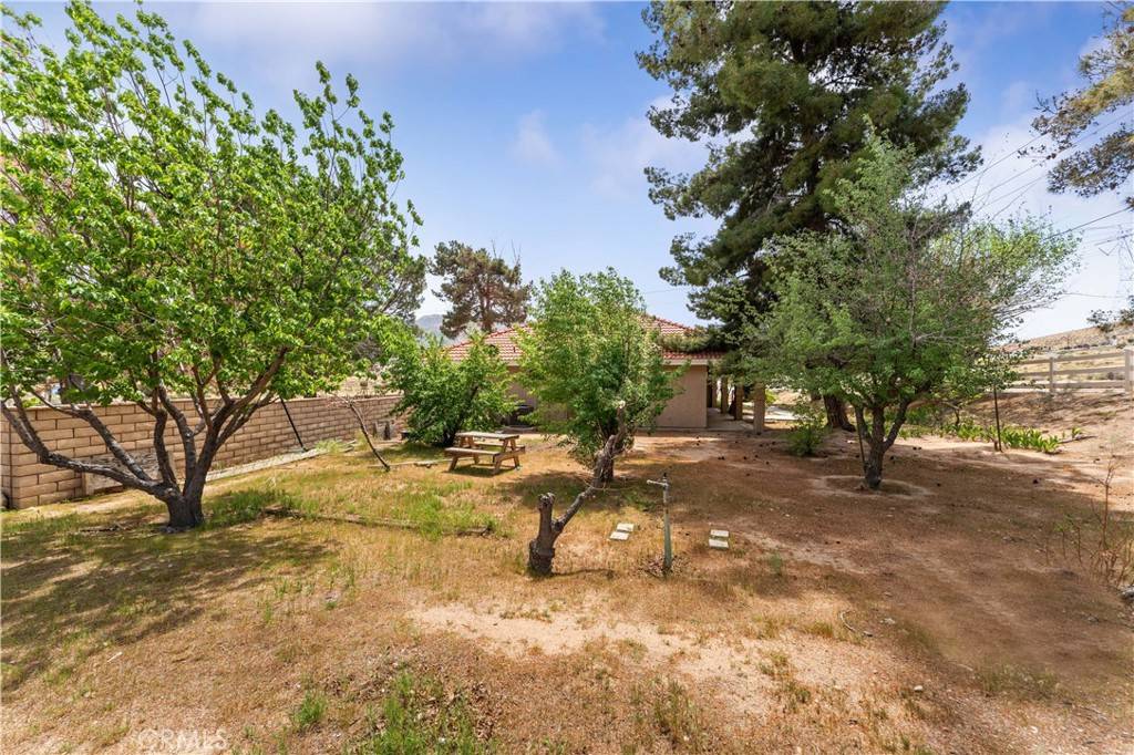 Hesperia, CA 92345,6367 Arrowhead Lake RD
