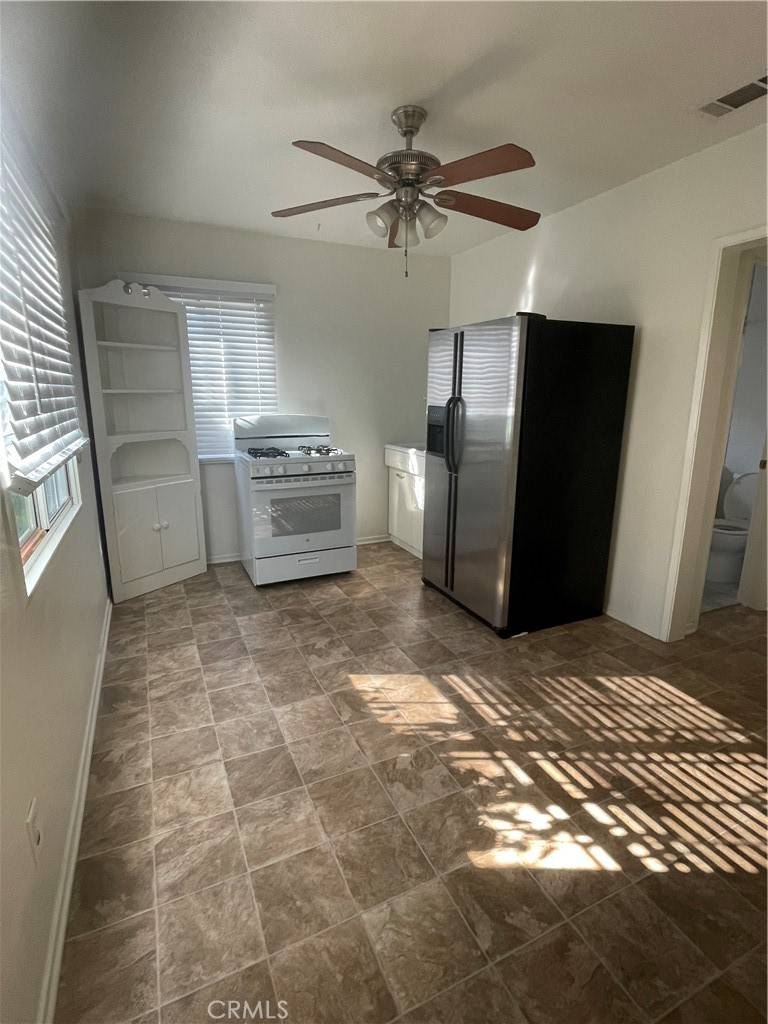 Riverside, CA 92501,4221 5th ST