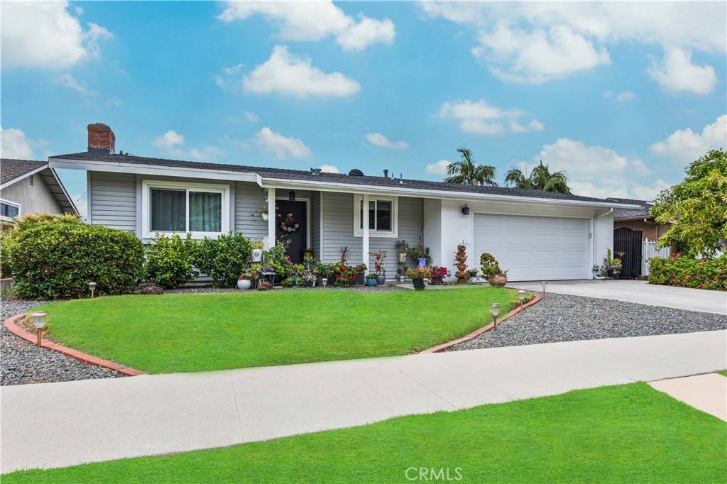 La Habra, CA 90631,340 Terry WAY