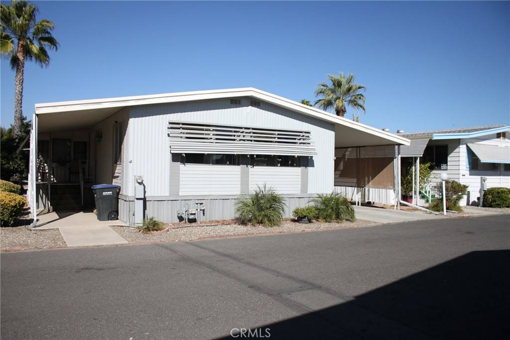Hemet, CA 92543,725 W Thornton #122 AVE