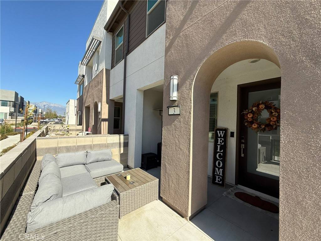 Ontario, CA 91761,3560 E Peckham Paseo #3