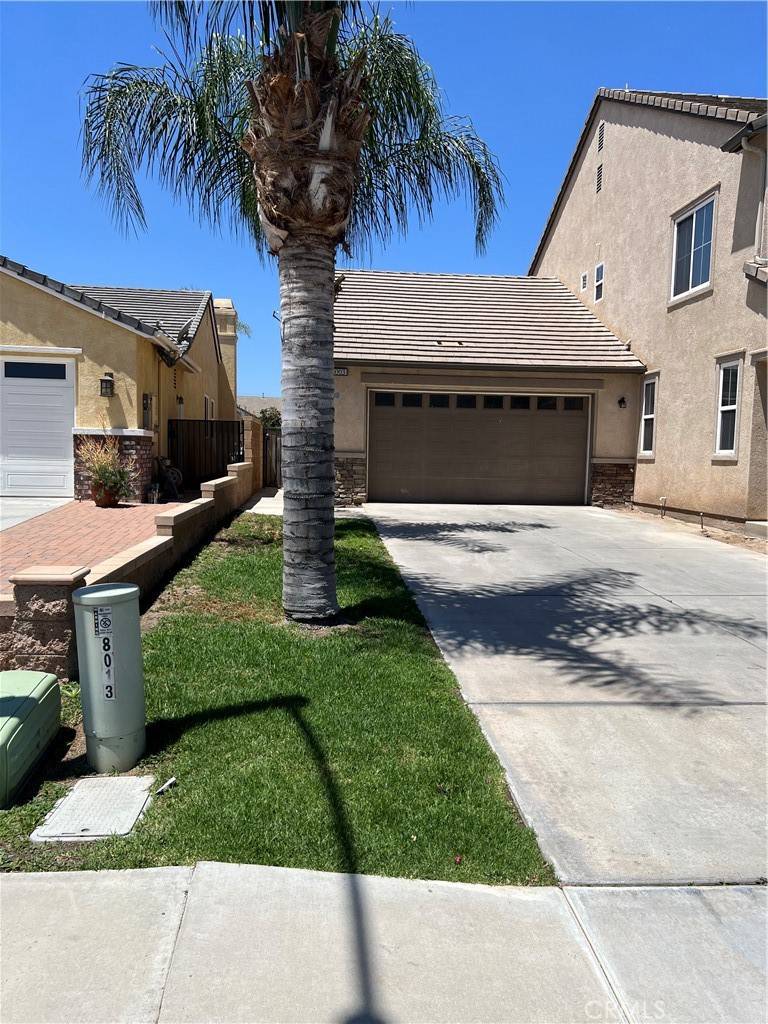 Eastvale, CA 92880,8003 Bluff View LN