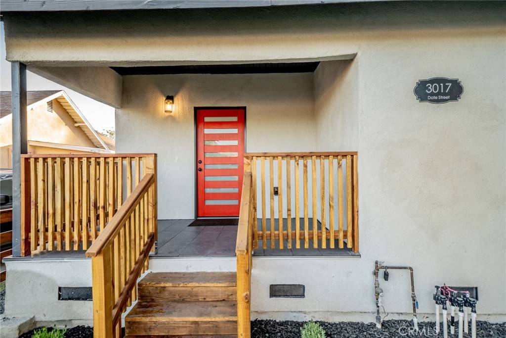 Riverside, CA 92507,3017 Date ST