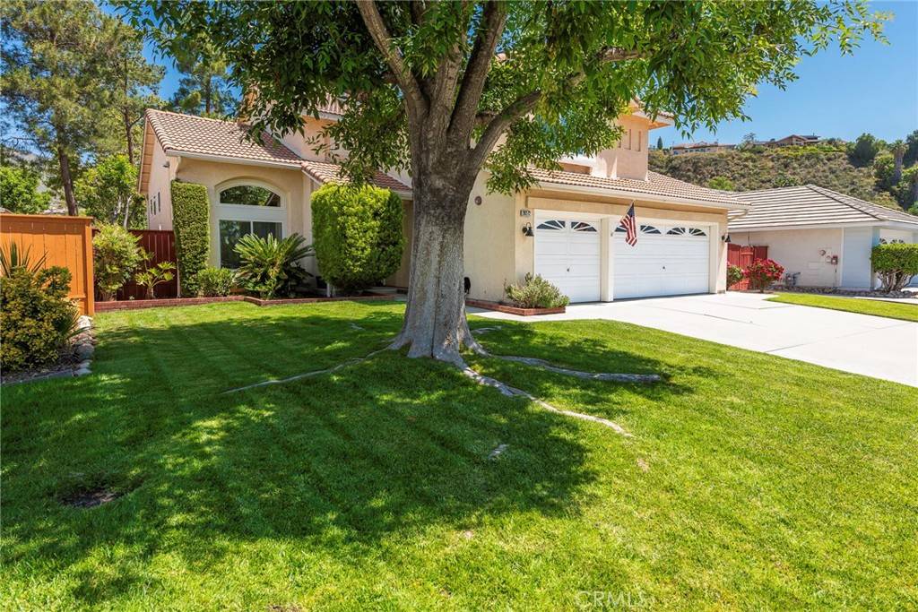 Highland, CA 92346,28272 Autumnglen RD