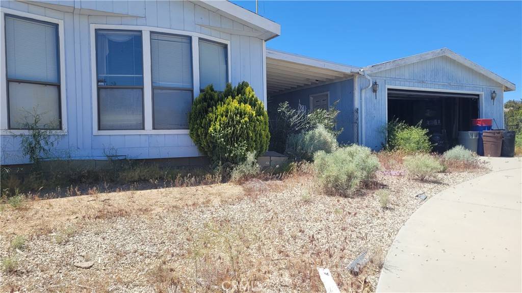 Pinon Hills, CA 92372,633 Cholla RD