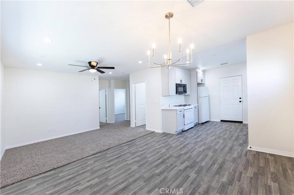 Yucaipa, CA 92399,13537 5th ST