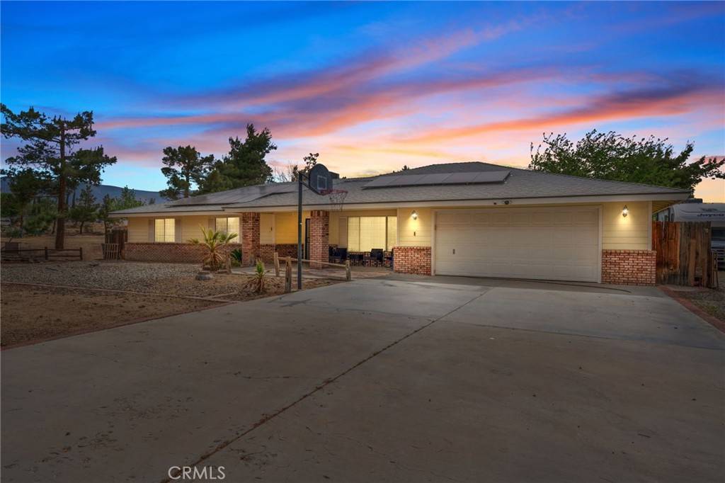 Phelan, CA 92371,10080 Valle Vista RD