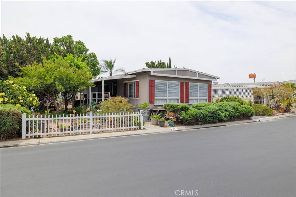 Riverside, CA 92503,3700 Buchanan #93